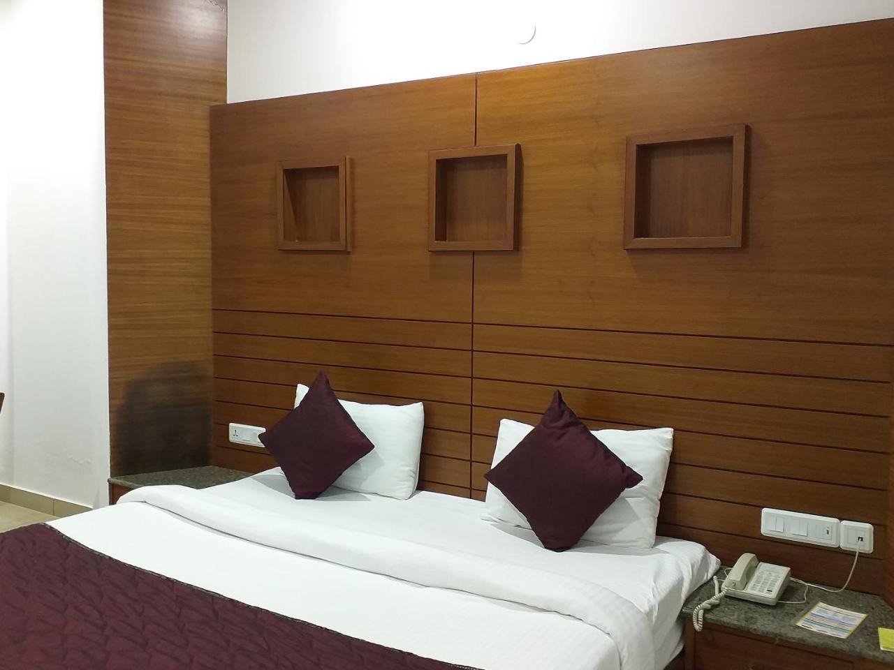 Grand Hotel Nawanshahr Nawāshahr Exteriér fotografie